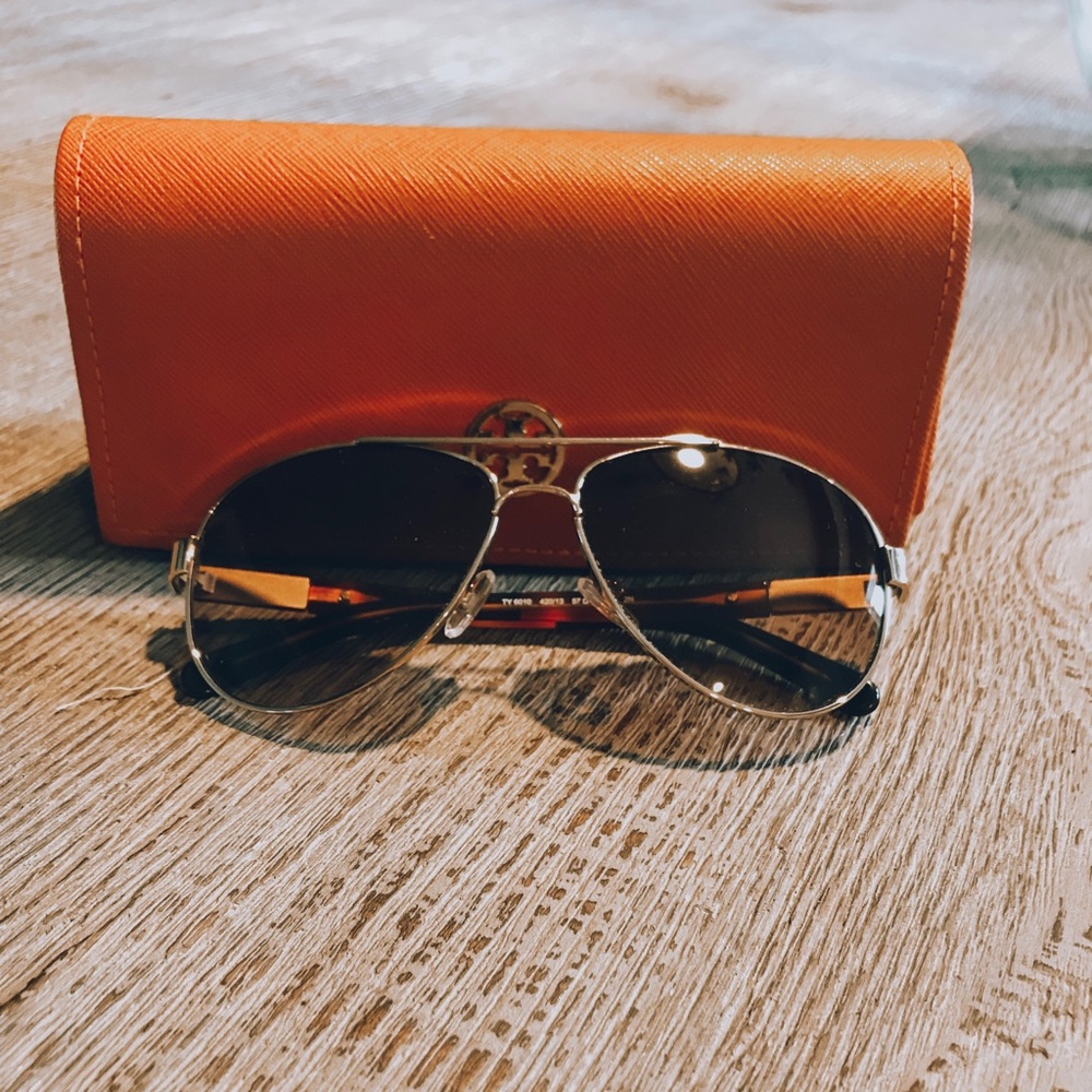 Tory Burch Aviator Women’s Sunglasses